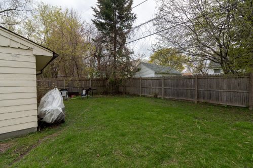 5771 41st St, Milwaukee WI  53221-3917 exterior