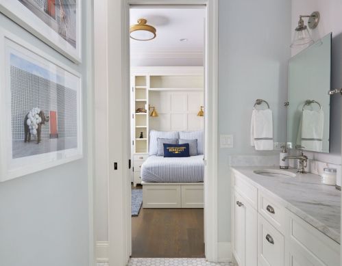 2734 Magnolia Ave, Chicago IL 60660-1909 exterior