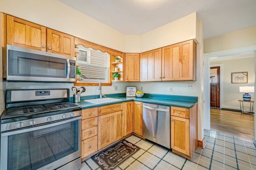 152 Jamaica Ave, Pittsburgh PA 15229-1748 exterior