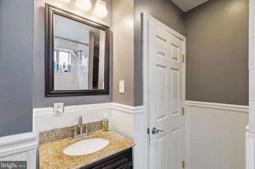 326 Jackson St, Philadelphia PA 19145-3617 exterior