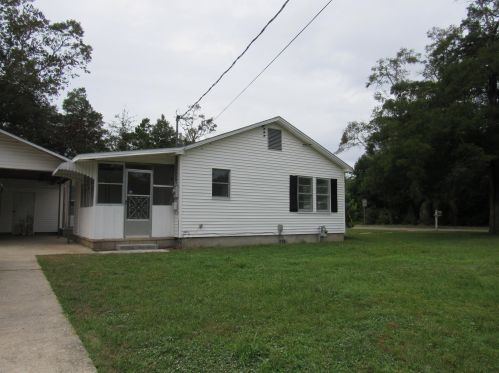 550 College Ave, Defuniak Springs FL 32435-2578 exterior