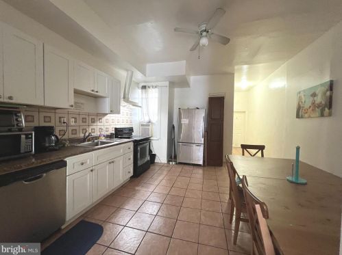 4118 Girard Ave, Philadelphia PA 19125-3305 exterior