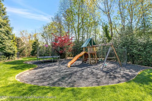 4 Tuxedo Rd, Locust NJ 07760-1825 exterior