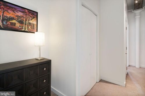 828 Hancock St, Philadelphia PA 19147-3441 exterior