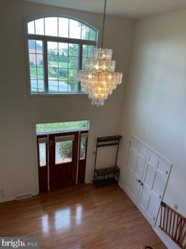 381 Thornhill Dr, Hanover PA  17331-7976 exterior