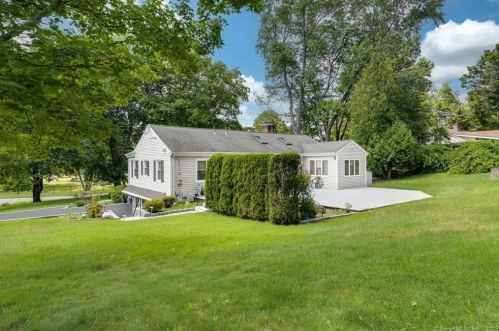 206 Richards Ave, Norwalk CT exterior