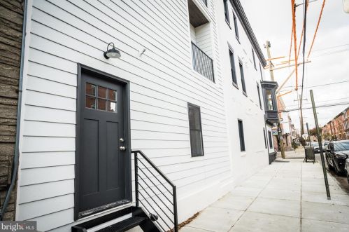 1500 Dickinson St, Philadelphia PA 19146-4757 exterior