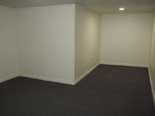 30 Chapel Dr, Pittsburgh PA 15237-2518 exterior