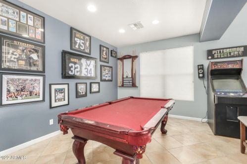 2122 Apache Rain Rd, Phoenix AZ  85085-5084 exterior