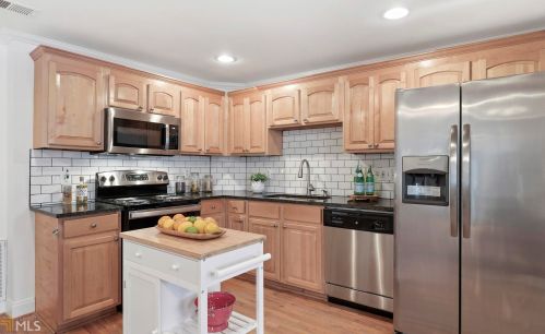 737 Barnett St, Atlanta GA 30306-4103 exterior