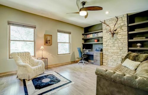 572 Dayton Ave, Saint Paul MN 55102-1712 exterior