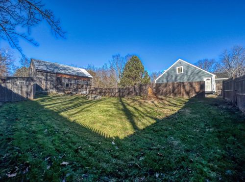 232 Suncook Vly Rd, Alton NH 03809-4629 exterior