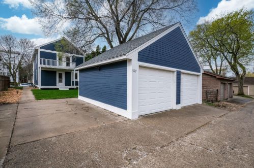 597 Holly Ave, Saint Paul MN 55102-2209 exterior