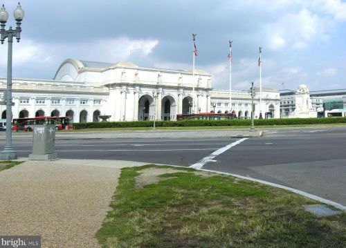 1200 Capitol St, Washington DC  20002-7503 exterior
