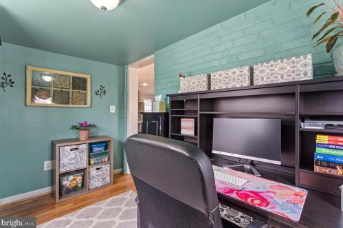 13008 Evanston St, Rockville MD 20853-3027 exterior