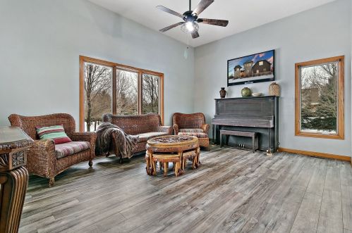 2309 Timberline Trl, Bull Valley IL 60098 exterior