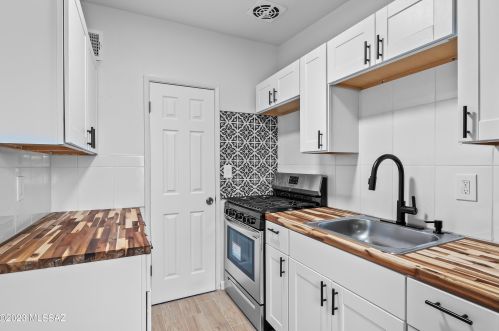 2242 Catalina Ave, Tucson AZ  85712-3225 exterior