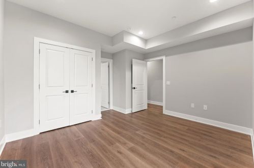 429 Lemonte St, Philadelphia PA 19128-4534 exterior