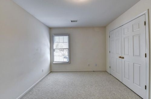 3690 Mcclure Wood Dr, Duluth GA 30096-8506 exterior