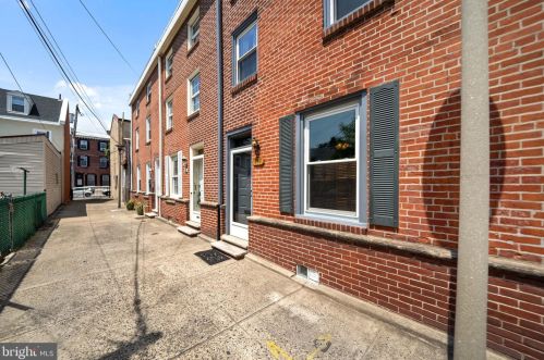 417 George St, Philadelphia PA  19123-1433 exterior