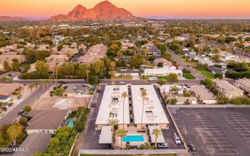 5028 34th St, Phoenix AZ  85018-1404 exterior