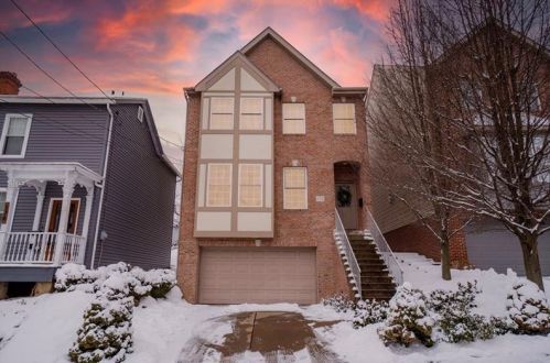 172 Plymouth St, Pittsburgh PA 15211-1232 exterior