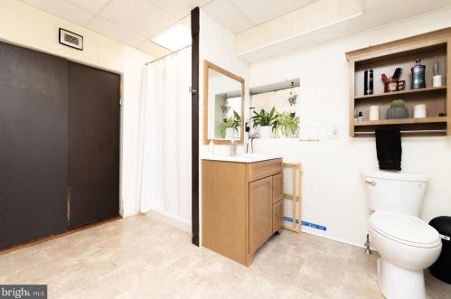 1630 9 St, Philadelphia PA 19122-0028 exterior