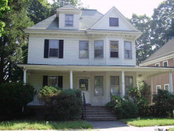 350 Waltham St, Newton, MA 02465-1732