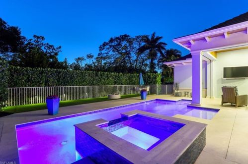 610 6 Ave, Naples FL 34120-5096 exterior