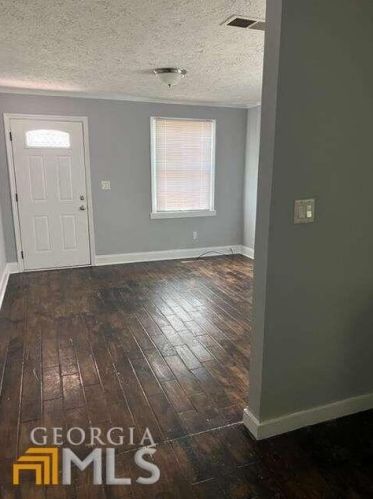 1716 Lisbon Dr, Atlanta GA  30310-4733 exterior