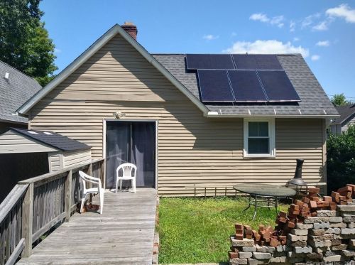 62 New Litchfield St, Torrington, CT 06790-6413
