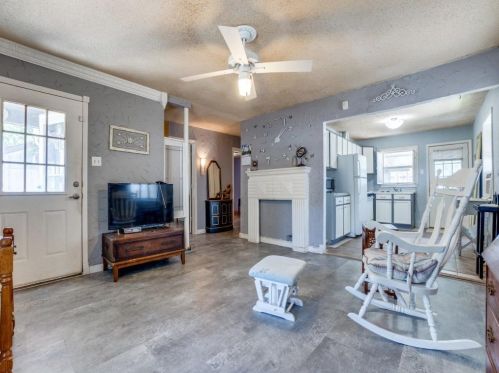 11003 Aledo Dr, Dallas, TX 75228-2505