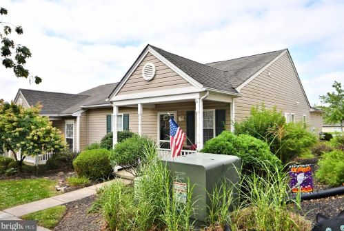 1547 Foresman Dr, Pottstown, PA 19464-9422