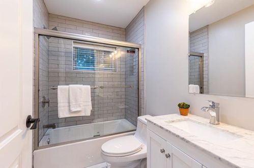 607 Kirtland St, Pittsburgh PA  15208-2826 exterior