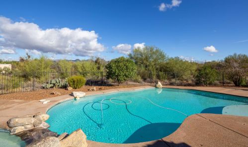 4700 Flying Diamond Dr, Tucson AZ 85742-9697 exterior