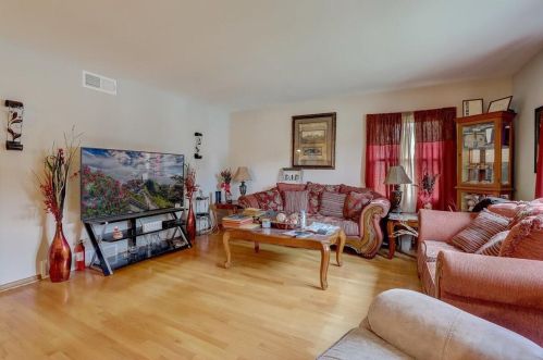 9600 Morgan Ave, Milwaukee WI  53228-1427 exterior