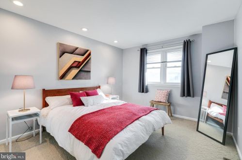 834 Kater St, Philadelphia PA 19147-1851 exterior