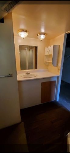 3204 Universal Rd, Pittsburgh PA 15235-2505 exterior