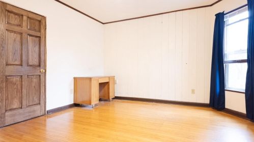 1915 University Ave, Madison WI 53726-3918 exterior