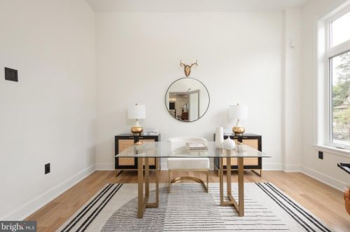 6627 Lincoln Dr, Philadelphia PA exterior