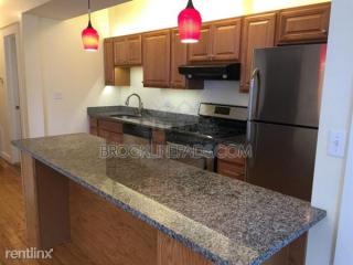 223 Boylston St, Brookline MA  02445-7686 exterior