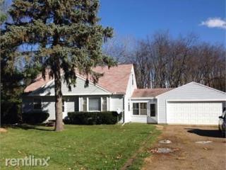 2665 11th St, Kalamazoo MI  49009-2124 exterior