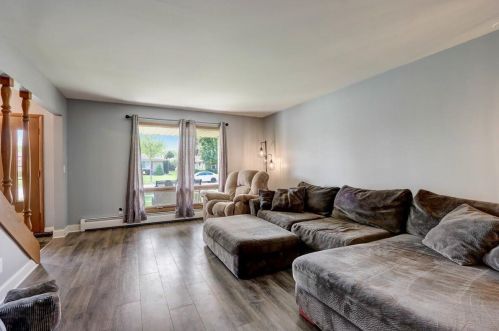 3710 Massachusetts Ave, Milwaukee, WI 53220-1712