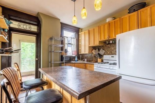 1406 Creedmoor Ave, Pittsburgh PA 15226-2438 exterior