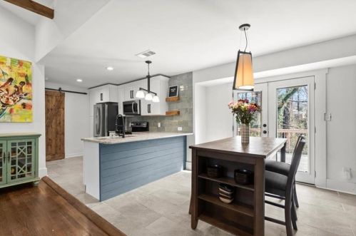 2930 Eleanor Ter, Atlanta GA  30318-6014 exterior