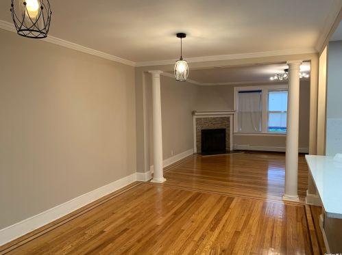 83 Dartmouth St, Valley Stream NY  11581-3215 exterior