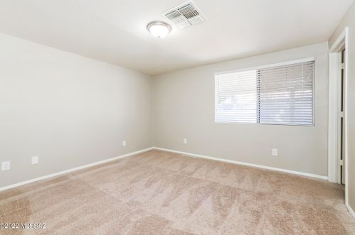 2560 Vereda De Gente, Tucson AZ  85746-8022 exterior