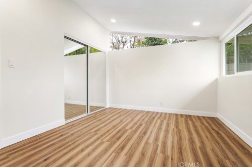 518 Orangethorpe Ave, Fullerton CA  92832-2803 exterior