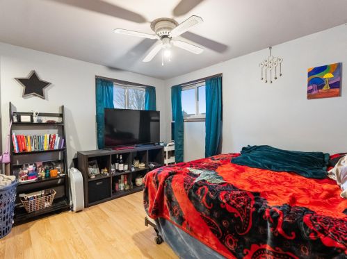 3519 Macarthur Dr, Manitowoc WI 54220-4229 exterior