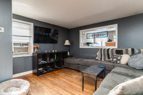 35 Village Rd, Concord NH  03304-4435 exterior